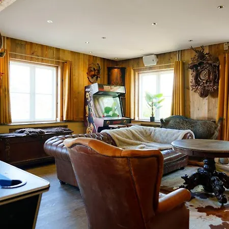 De Musschenberg Villa