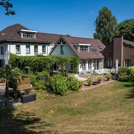 De Musschenberg *